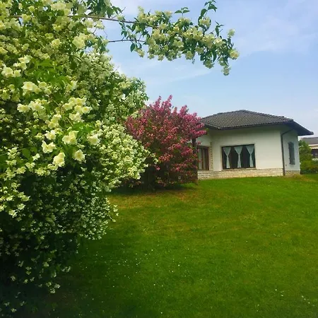 Paradiso Sul Hébergement de vacances Calceranica al Lago